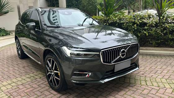 VOLVO XC60 2.0 T8 HYBRID INSCRIPTION AWD GEARTRONIC VOLVO XC60 2.0 T8 HYBRID INSCRIPTION AWD GEARTRONIC